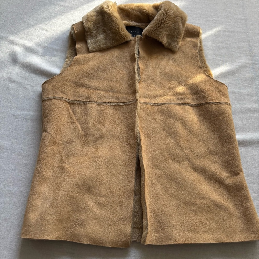 KOAN Shearling Suede Sleeveless Vest Beige XL | Italian LuxeKoan Faux Fur Vest